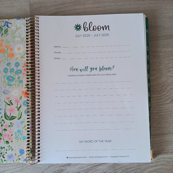 Bloom Planners 2025-2026 Floral Spiral Hard Cover Motivational Monthly Weekly - Picture 4 of 15